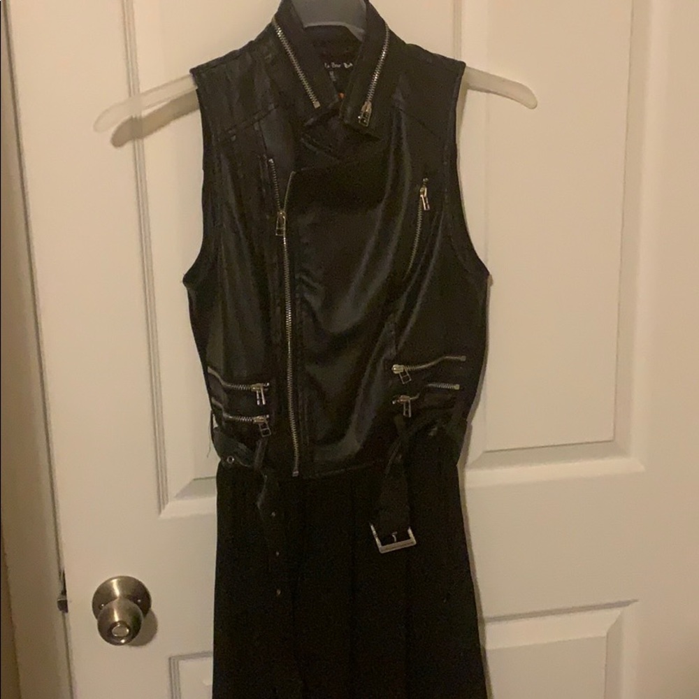 Black vest